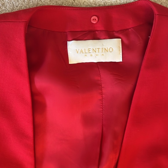 Valentino red vintage wool suit - Picture 3 of 5